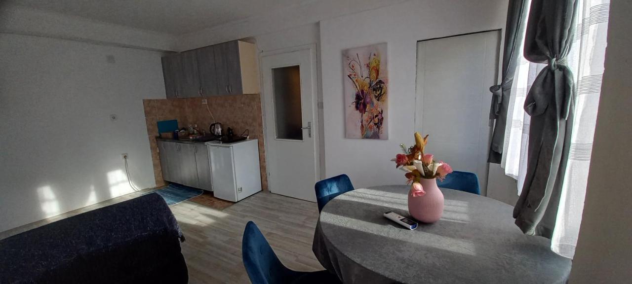 Happiness Apartment Center Bituli Exterior foto